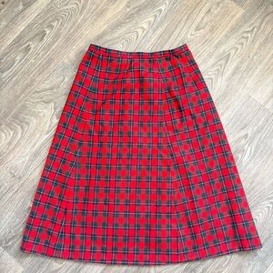 Vintage Pendleton Womens Tartan Plaid Red Virgin Wool Skirt